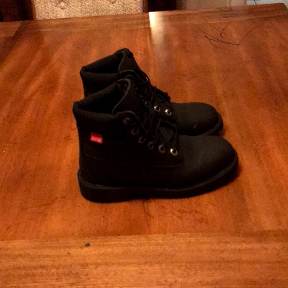 Timberlands - Picture 2 of 3